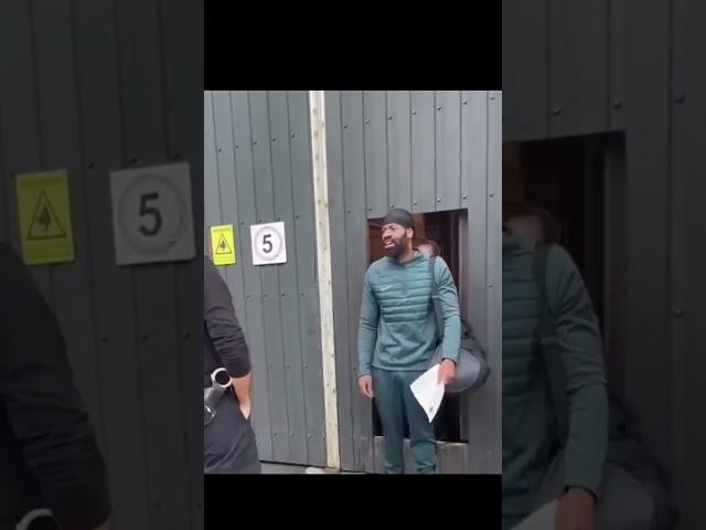 Family Pranks Man Just Released From Prison 