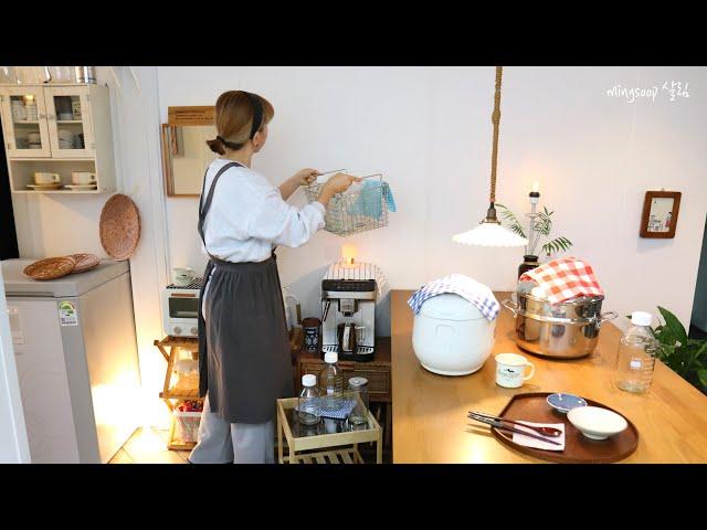 SUB) A day for a Korean housewife who loves to cook and housekeeping. Pretty kitchenware.