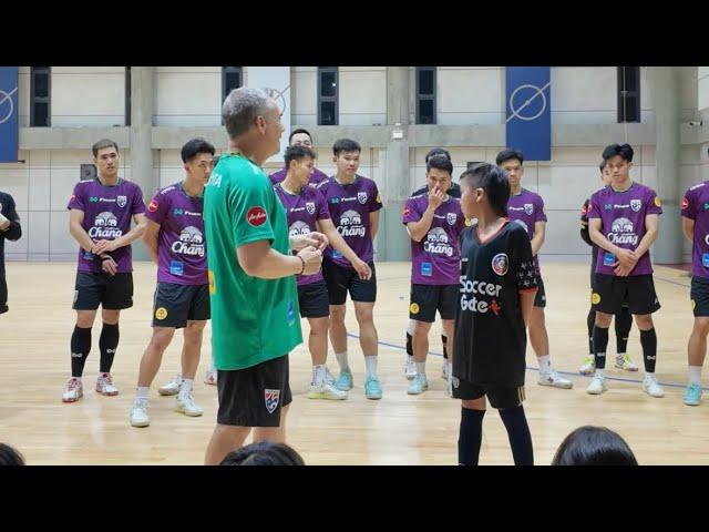 10 Thai kids  to play with National futsal players!