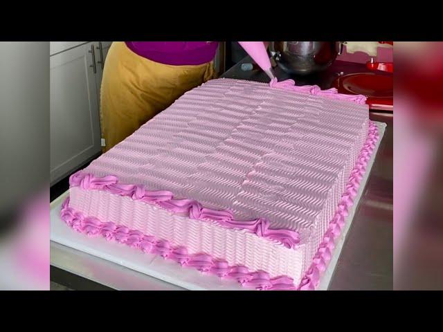 PASTELE DE PLANCHA ARMANDO Y DECORACIÓN SENCILLA videos para principiantes - Pasteles La MoreliAna