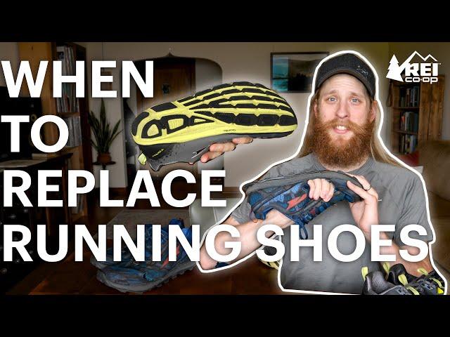 When to Replace Your Running Shoes || REI