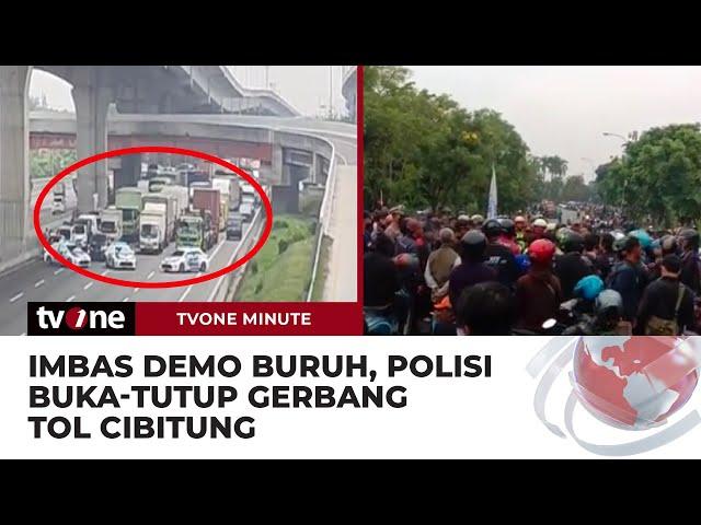 Ada Demo Buruh, PT Jasamarga Lakukan Buka Tutup Gerbang Tol Cibitung | tvOne Minute