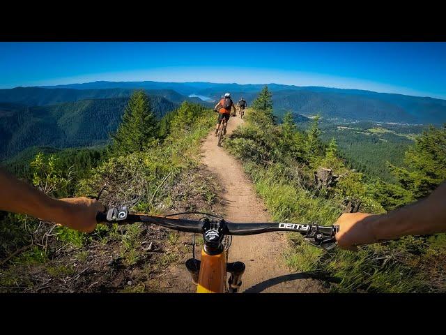 Finally! Riding Nonstop Amazing Trails in Oregon!