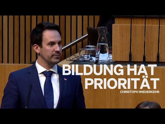 "Bildung hat Priorität"  | Christoph Wiederkehr