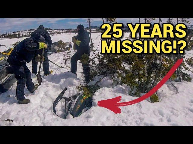 Recovering a 25 YEAR OLD Snowmobile in Newfoundlands Wilderness!