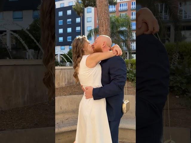 Engagement Photoshoot in Valencia | A Kiss to Remember