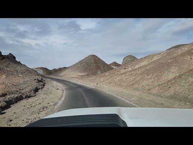 Narrow winding artist's drive, Death Valley