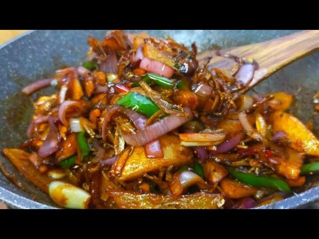 Resepi Ikan Bilis Goreng Kicap dengan kentang Memang sedap