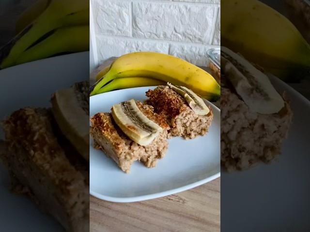  MEAL PREP HIGH PROTEIN BANANA BREAD BAKED OATS  #mealprep #oats #highprotein #bananabread