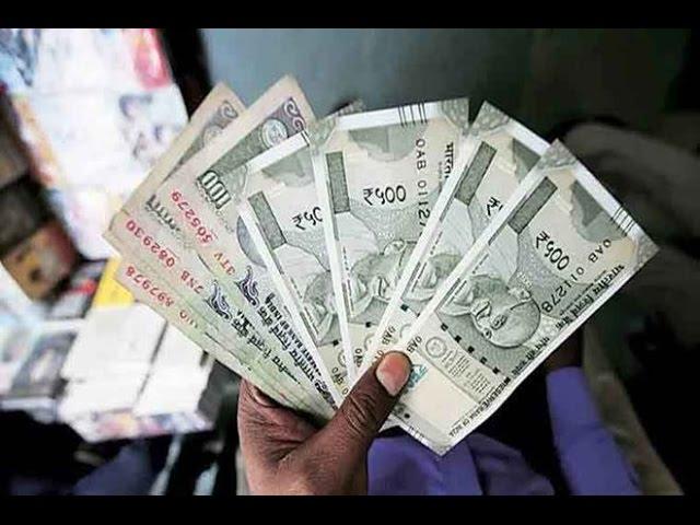 Towards Cashless India: Govt May Charge You For Cash Payments & Deposits