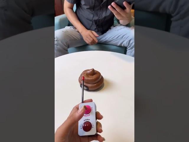 Đồ chơi cục shit di động troll #funny #dochoisangtao