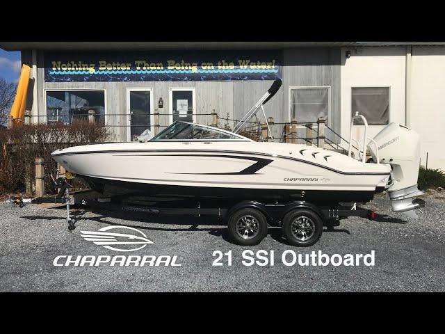 Chaparral 21 SSI Outboard Walk Through Powerboat