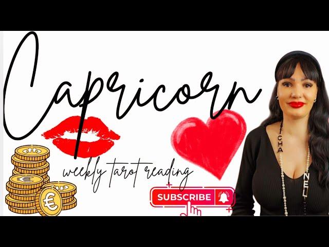 CAPRICORN Out of the blue!!! weekly tarot reading