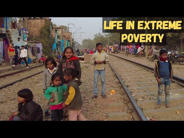 Walking Delhi Slum | Azadpur Railway Track | Delhi, India 4K tour