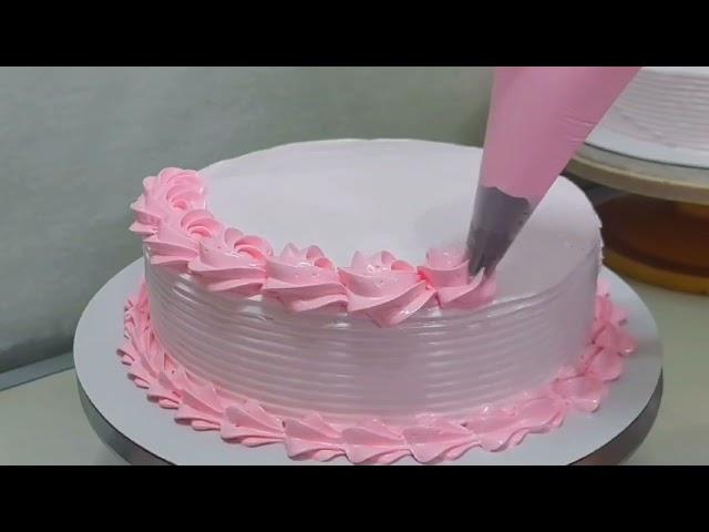 easy cake decoration! | easy cake piping! | cake design ideas!