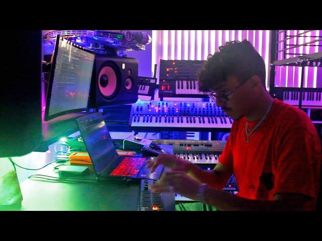 #1 Billboard Producer Makes Crazy Beat From Scratch | Chambers Producer Cookup 2023