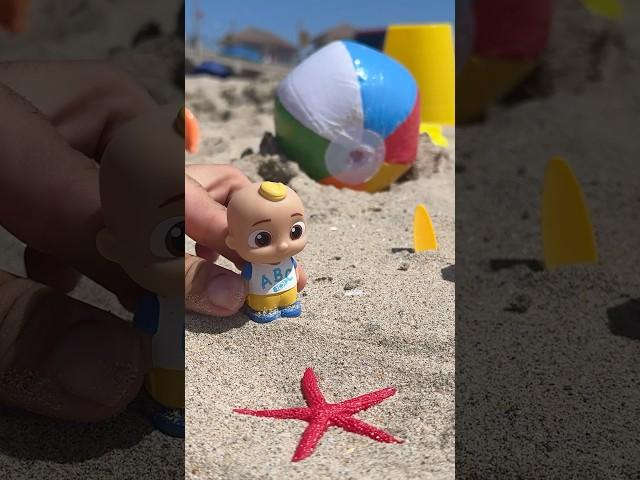 Play Outside at the Beach with Baby JJ ️! #cocomelon #shorts