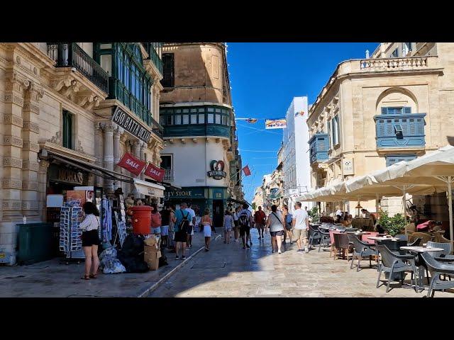 Walking in Valletta, Malta (4K Utra HD)
