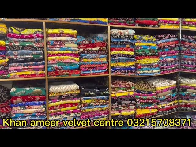 Khan ameer velvet centre pure palachi kam wala ￼￼￼and velvet centre