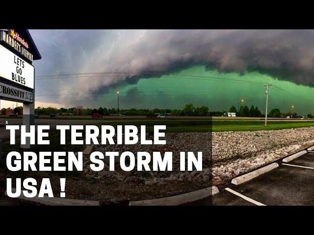 A PORTAL TO HELL IN USA. “TOXIC” GREEN STORM AND SCARY SKY IN DAKOTA.