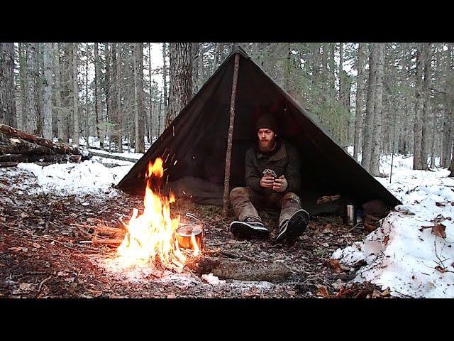 Winter Backcountry Bushcraft - Bedroll Pack & Half Canvas Tent