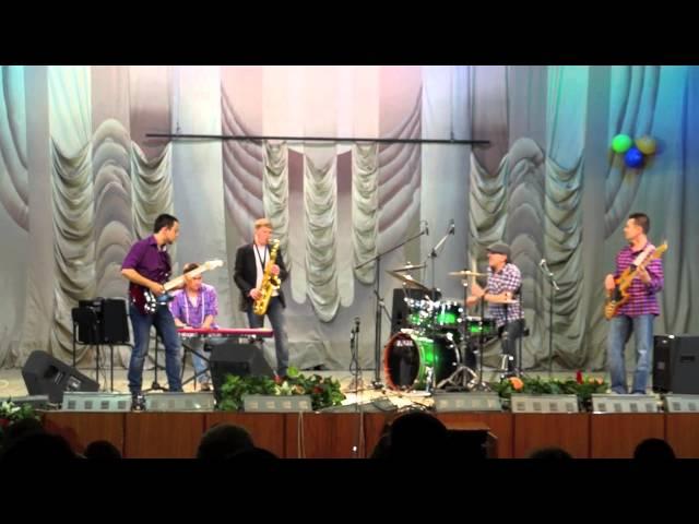 L-Band - Sergey Sokolov drum solo ( arrhythmia ) concert at the College of Music