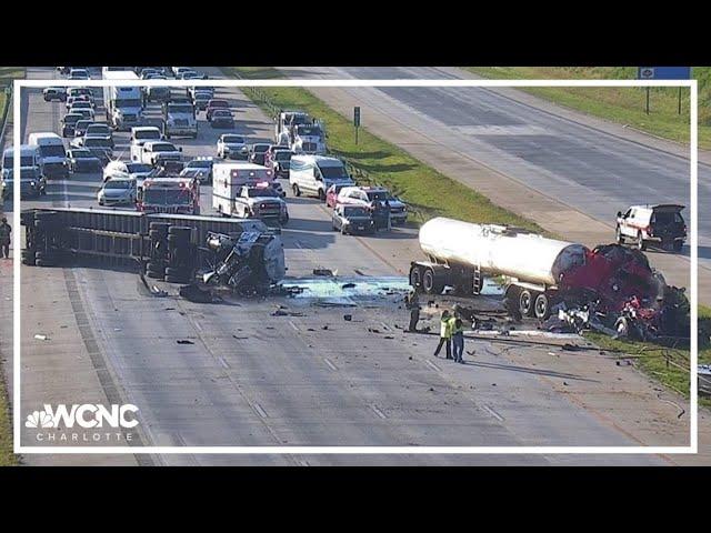 Serious crash shuts down I-485 in Charlotte, 1 person airlifted