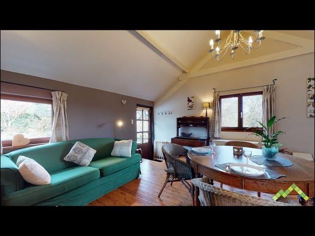 L'ESSENTIELLE, chalet for 2p. near Rochefort in the Ardennes