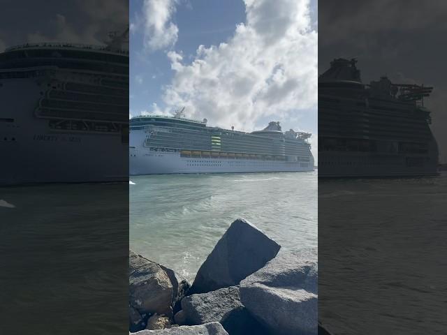 Liberty of the Seas departing Port Everglades #porteverglades #libertyoftheseas #royalcaribbean