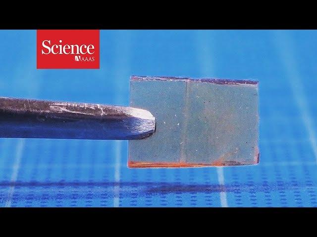 This new material heals—not cracks—under pressure