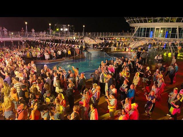 I Took a 90s Themed Party Cruise - (With Unlimited Drinks)