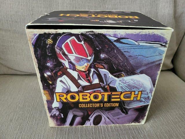 Robotech Collector's Edition (Funimation) - Quick Lunch Break Unboxing