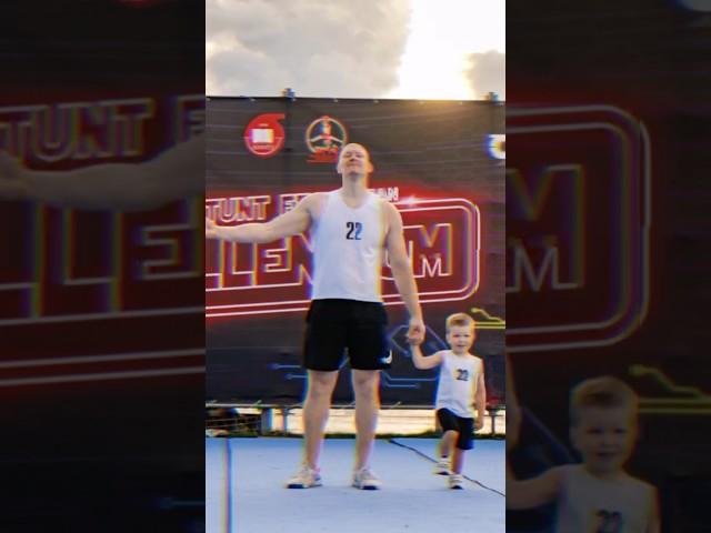 Умеем и не такое  #кузнецовы22 #спорт #cheerfamily #спортивнаясемья #cheer #семья #cheerekb