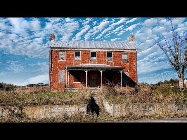 The Stunning Abandoned Bonds Family House Left Forgotten in West Virginia *Built in 1833