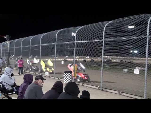 Ohsweken Pt 2-2 Little Feature Winner Randy Hannagan # 22H Sat Sept 15 2012