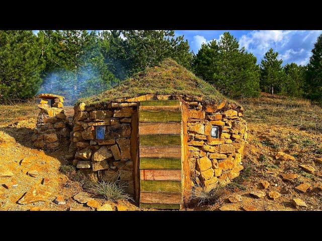 Bushcraft Survival Shelter Building from Stone – Camping in Heavy Rain and Thunderstorm, Fireplace