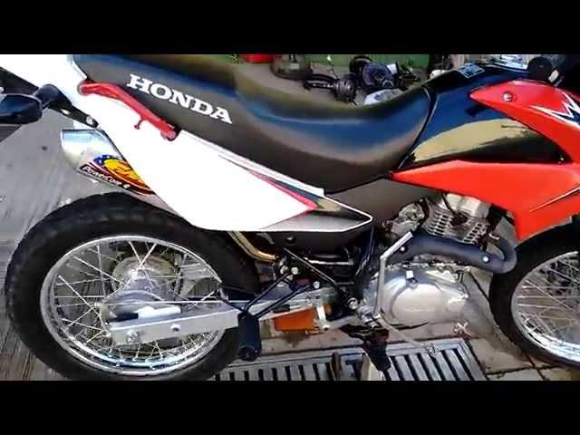 HONDA XR 150 con escape FMF POWERCORE 4 - HONDA XR 150 with FMF POWERCORE 4 exhaust