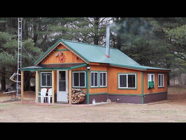 Best off-grid cabin I've ever toured- SEE WHY