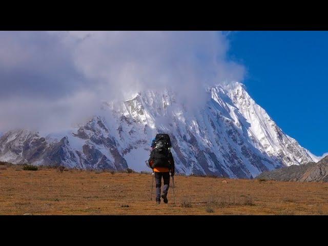 The Fall  in  the Ranch of Mount Genyen｜格聂山下的秋日牧场