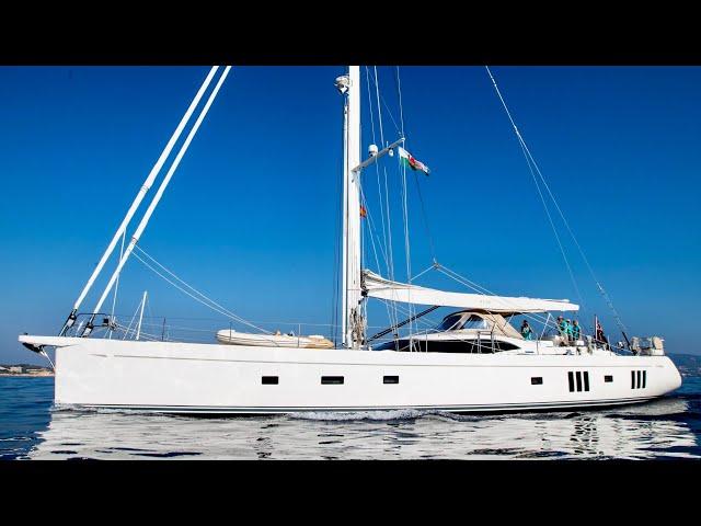 £4.75 Million Superyacht Tour : 2013 Oyster 885