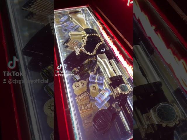 CJS Gallery !                       #cjsgalleryonline  #sculpture #unique #money #moneymaker
