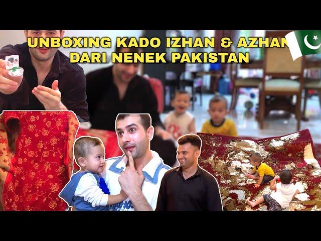 UNBOXING KADO IZHAN & AZHAN DARI NENEK PAKISTAN SENANG NYA IZHAN AZHAN DAPAT BANYAK KADO!! 