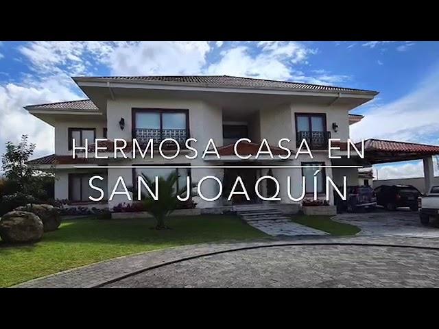 Hermosa casa de lujo en venta | San Joaquín, Cuenca, Ecuador