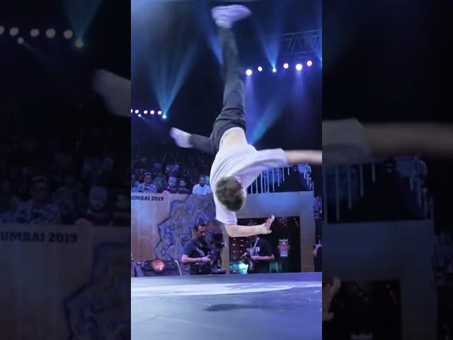 crazy move Airflare to 2000 spin #bboy #bboying