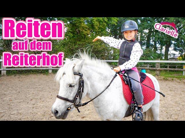 Reiten auf dem Reiterhof | Reiten lernen mit meinem Pony, galopp und trab | Clarielle