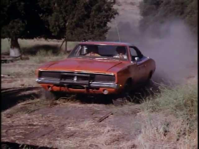 The Dukes of Hazzard: General Lee barn jump