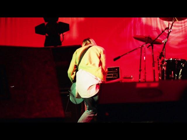 Nirvana - Live in Paris, France [Le Zénith] (2/14/94)