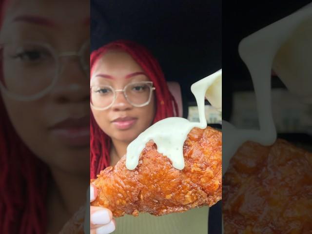 Listen to the crunch ‍ Bonchon Korean Fried Chicken #asmr #mukbang