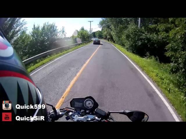 Idiot drives in oncoming traffic