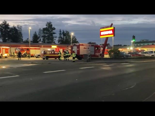 Feuerwehr Großaufgebot beim Brand einer Thurnauer Schreinerei